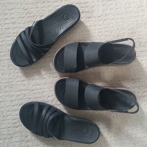 CROCS Lot 2 pairs womens size 7 black strappy sandals platform